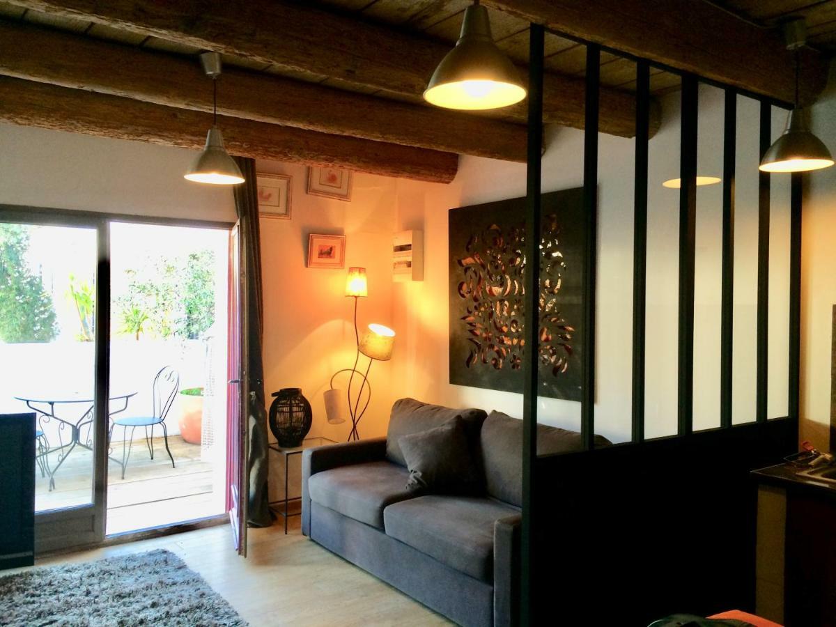 Terre De Boheme Hotell Vestric-et-Candiac Exteriör bild